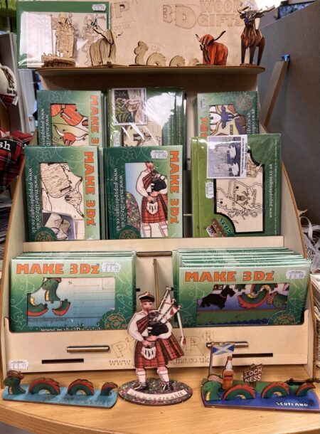 3D Pop Up Wooden Postcards