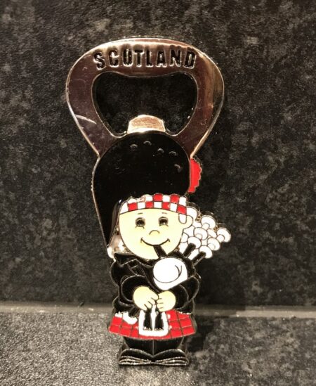 Bottle Opener Magnetic - Piperman